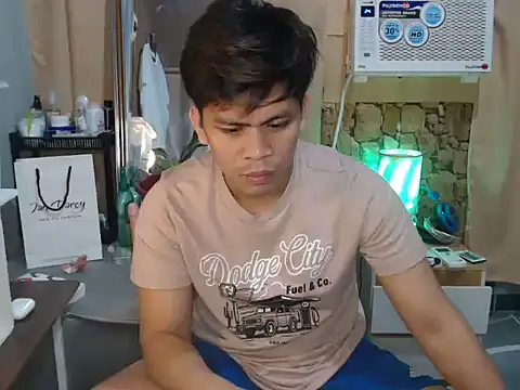 cumwhat me online show from July 13, 7:49 pm