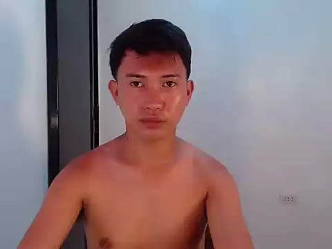 onebigloadxxx online show from March 28, 11:32 am