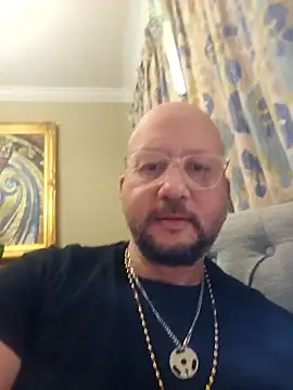 reycarr19 online show from April 5, 6:26 pm