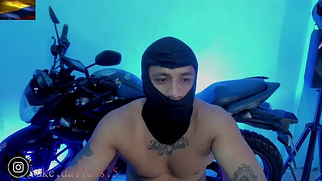 zeus 7777 online show from July 8, 8:35 pm