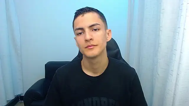 Matiius18 online show from April 12, 3:13 pm