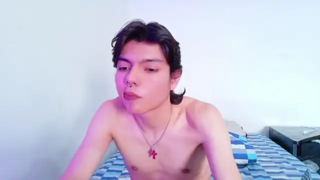 alandelrey57 online show from April 10, 2:13 pm