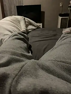 alfarolemmer online show from April 12, 10:00 pm