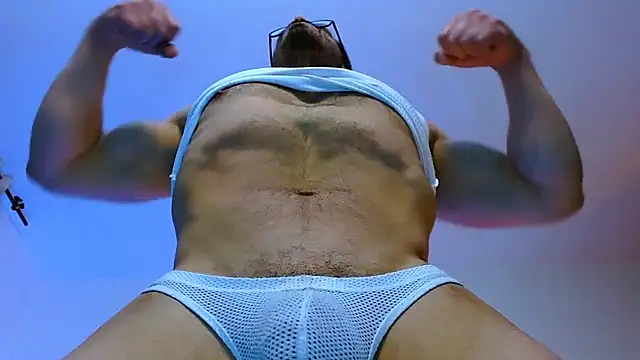 Axel Lover online show from March 8, 10:25 pm