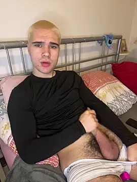 los freaky online show from March 25, 11:58 am