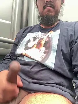 Mikeylovewetpussy online show from May 11, 6:27 pm