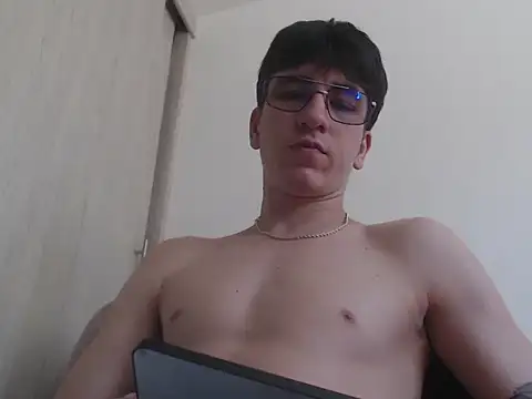 younewmaster online show from July 29, 8:19 pm