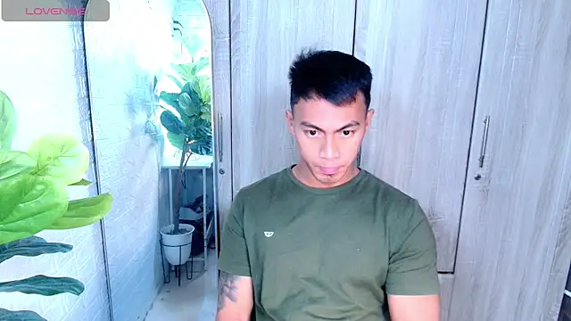 PinooyMilker online show from March 15, 4:13 pm