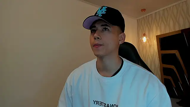 Draven Marceaux online show from March 8, 1:15 pm