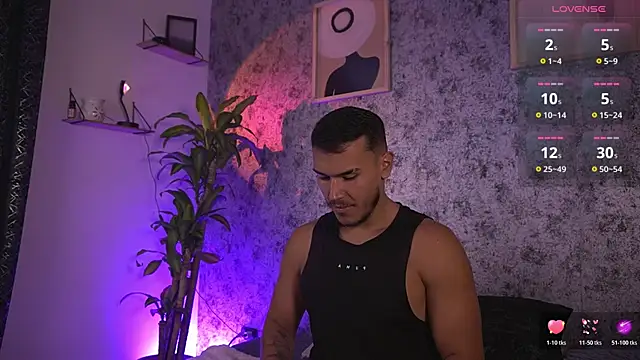 MarkSantozz online show from July 6, 7:16 pm