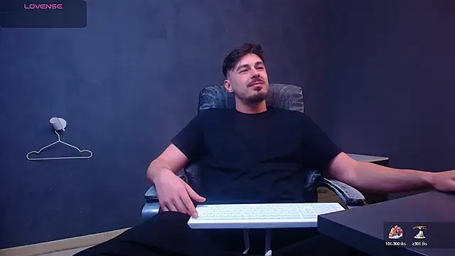 EnzoRace online show from February 3, 6:22 am