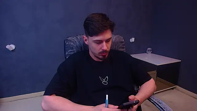 EnzoRace online show from February 20, 6:19 am