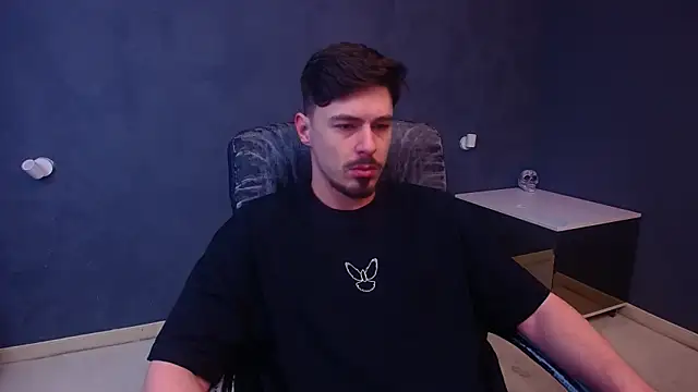 EnzoRace online show from February 20, 5:48 am