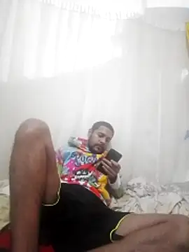 DebuggedLawn online show from March 14, 9:27 am