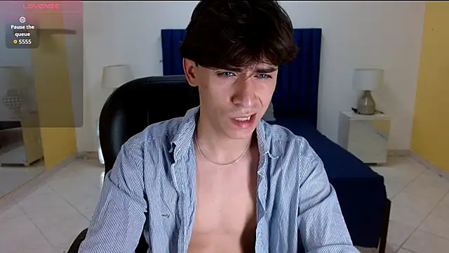 RoberthAlv online show from March 17, 12:29 pm