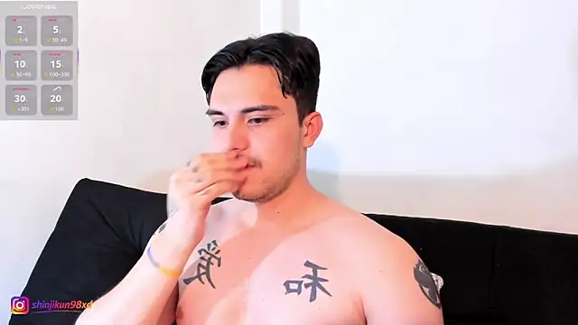 jasonxd9898 online show from March 27, 12:17 pm