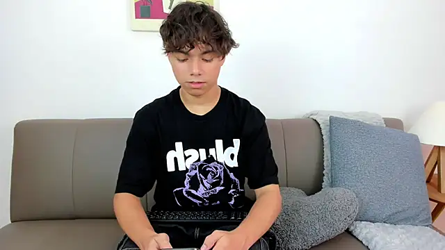 Honeymoon sariel online show from March 13, 8:26 pm