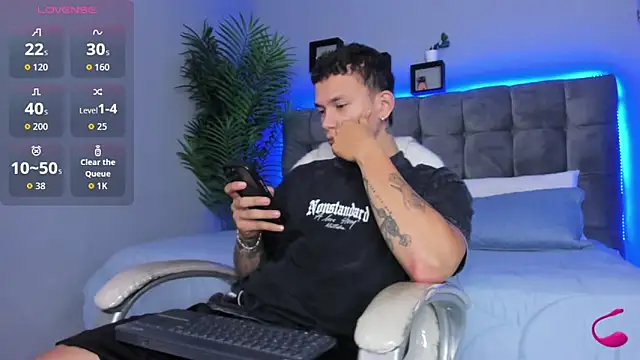 Thomas moon online show from March 26, 2:21 pm