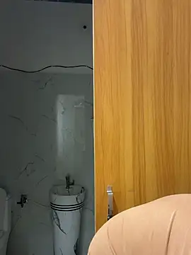 hottestboy03 online show from February 9, 9:58 am