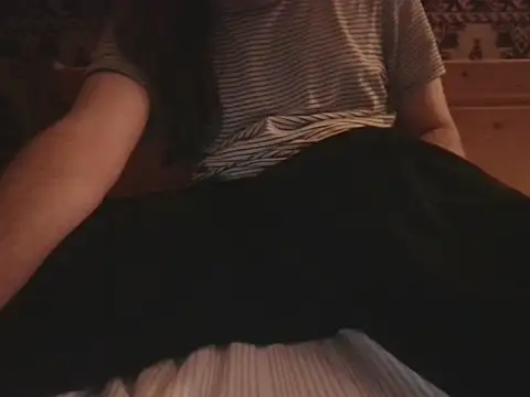 LunarKya online show from February 25, 8:32 pm