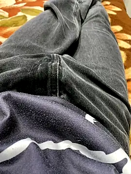 wwwiiilll online show from October 9, 4:01 pm