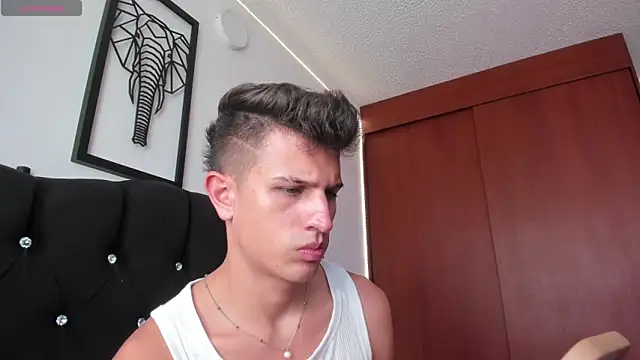 kevin ahss online show from November 11, 9:20 pm