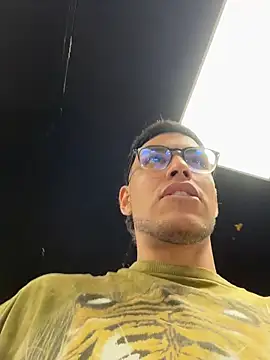 StrokingDaddy4 online show from April 4, 6:05 pm