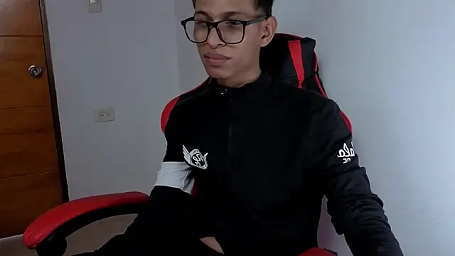 sung yol online show from March 13, 8:59 pm