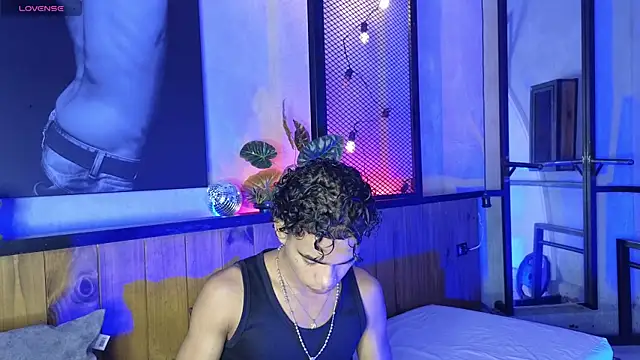 AlanCutee online show from March 27, 11:33 am