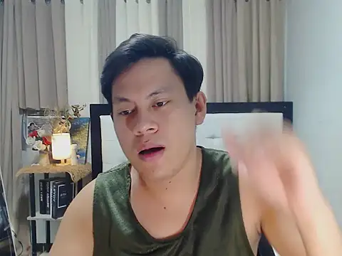 Ashley Slutty online show from September 15, 7:15 pm