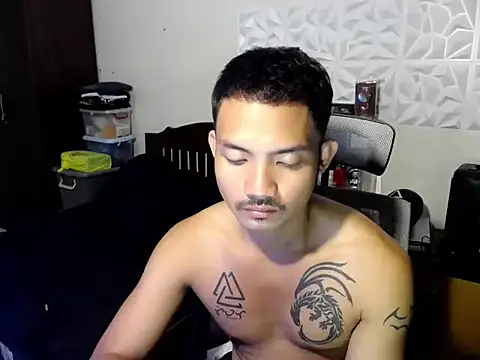 Thefriskyasian online show from November 29, 6:26 am