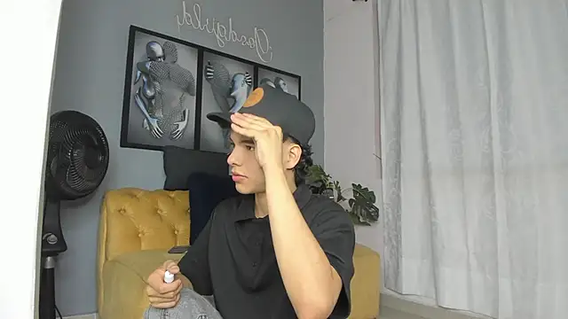 camillo virgil online show from February 3, 11:37 am