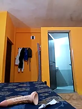 PleasantPassenger9 online show from March 13, 9:06 am