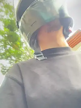 AlphaMasterXxx online show from March 4, 3:30 pm