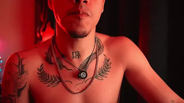 AlphaMasterXxx online show from April 7, 5:29 am