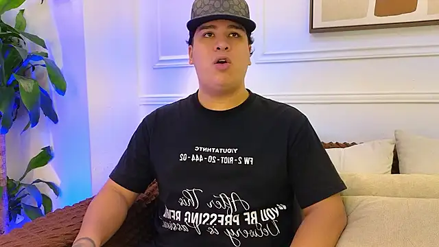 Naim Bennetsex online show from March 27, 6:53 pm