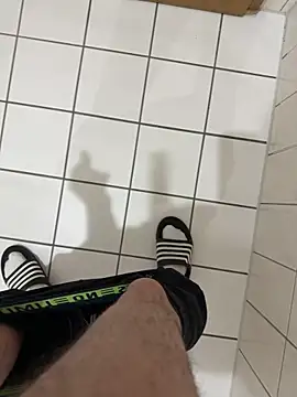 Dicksxd online show from April 10, 9:11 pm