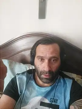 Jose1985oliveira online show from March 28, 2:06 pm