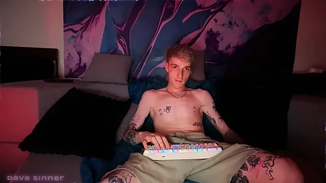 davesinner online show from July 22, 9:18 pm