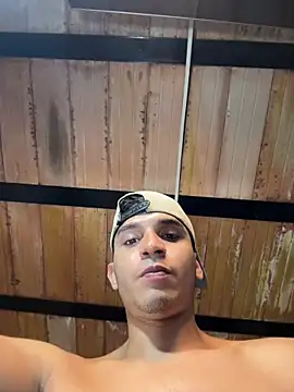 Angel latinboy online show from April 13, 9:04 pm