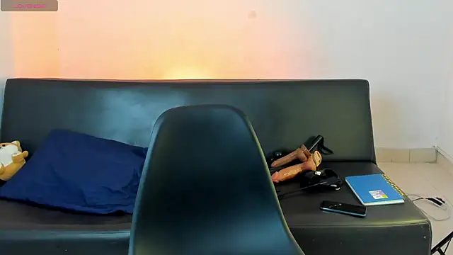 zarek lux online show from March 18, 1:14 pm