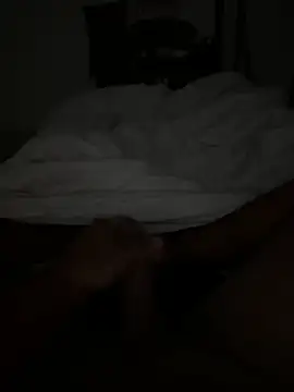 julienCr7 online show from April 12, 7:37 pm