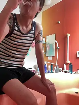 REIJI0323 online show from July 5, 1:20 am