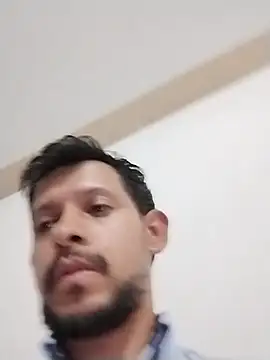 Carlosjim0811 online show from July 8, 6:50 am