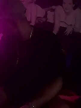 Hothotboyg online show from January 18, 2:57 am