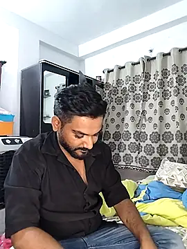 avi007p online show from June 9, 7:15 pm