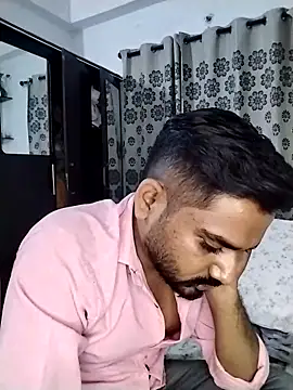 avi007p online show from March 14, 10:06 pm