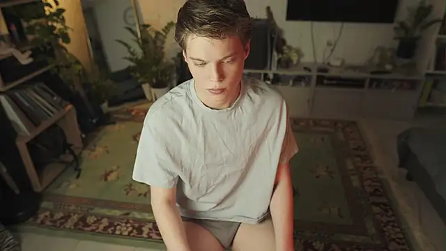 RusBradPitt online show from March 31, 2:52 pm