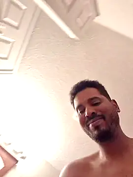 Danypeluche online show from November 15, 6:15 am