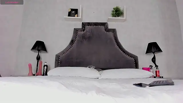 LiamDeep online show from March 28, 8:31 pm